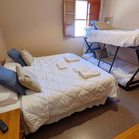 Hostal El Convent De Moncada Zewnętrze zdjęcie