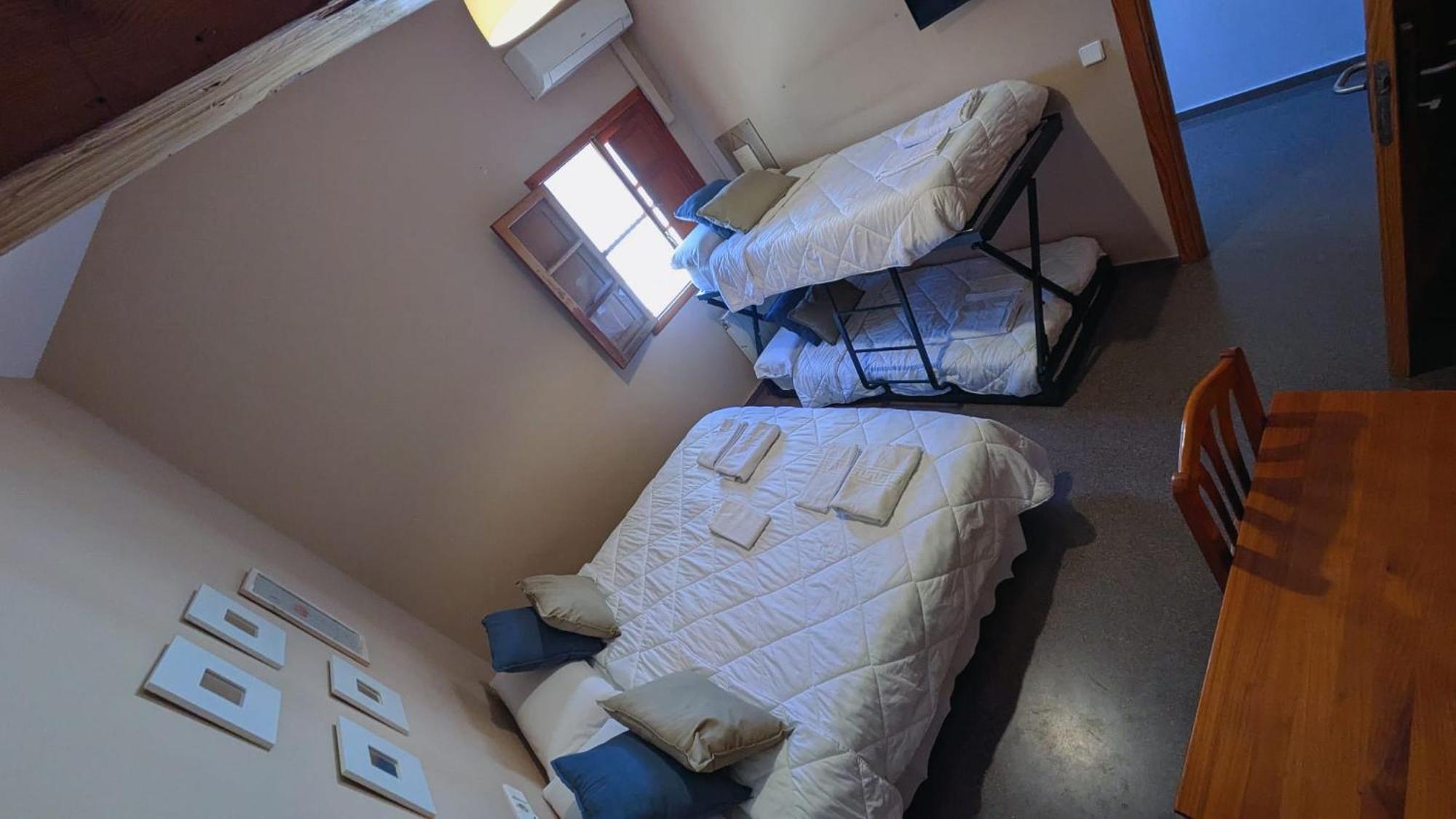 Hostal El Convent De Moncada Zewnętrze zdjęcie